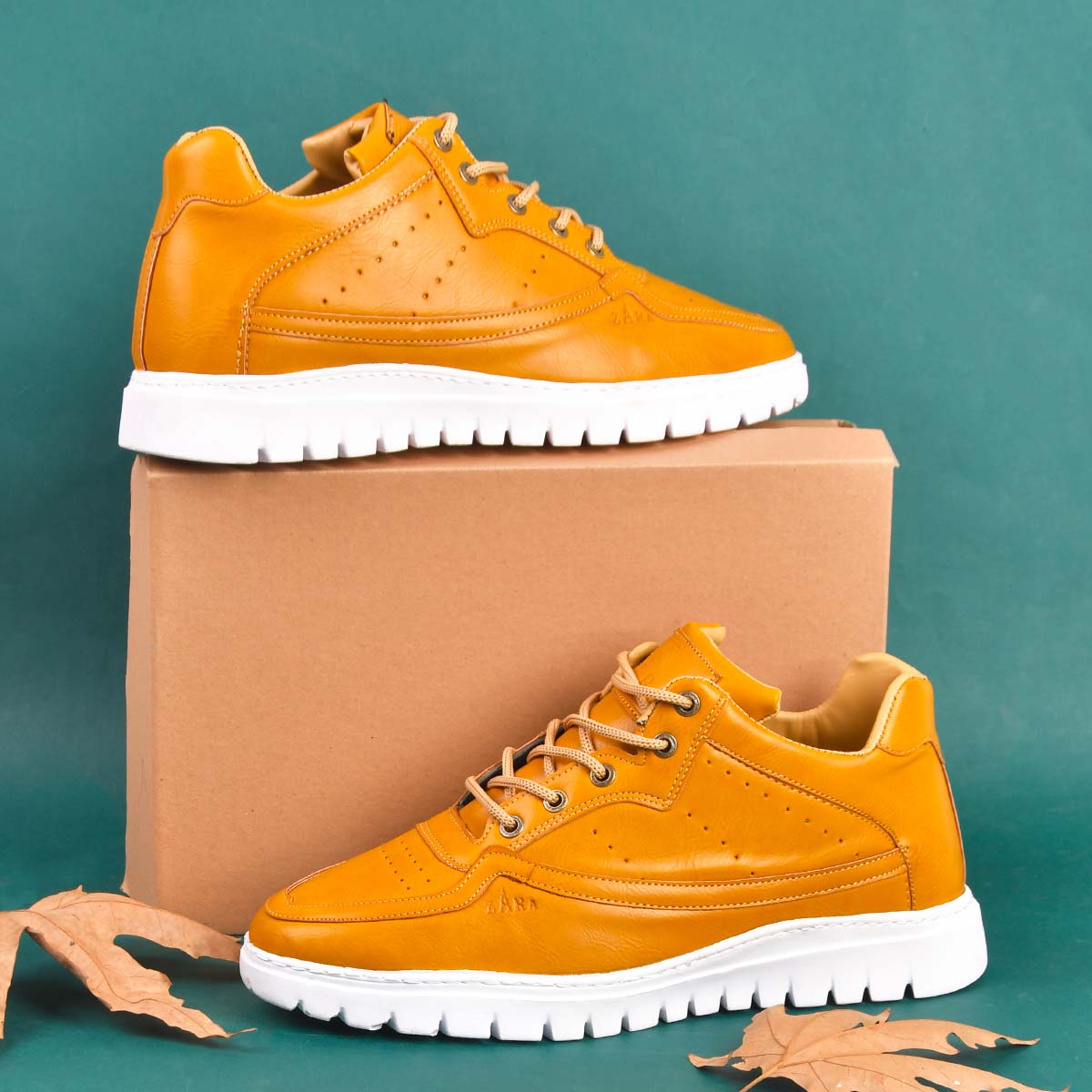 کفش مردانه zara مدل Laura رنگ عسلی