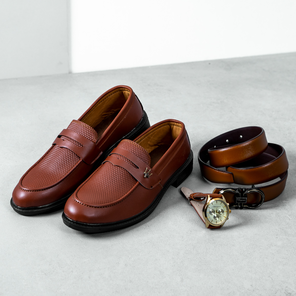 کالج مردانه قهوه ای مازراتی مدل jastin