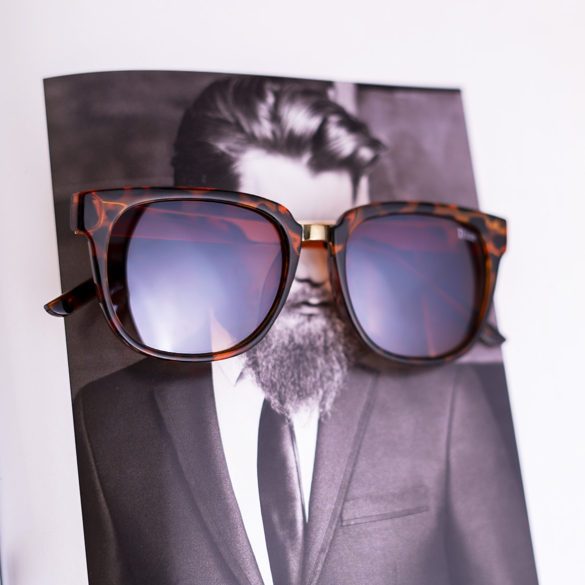 عينك افتابي DIOR مدل SUN