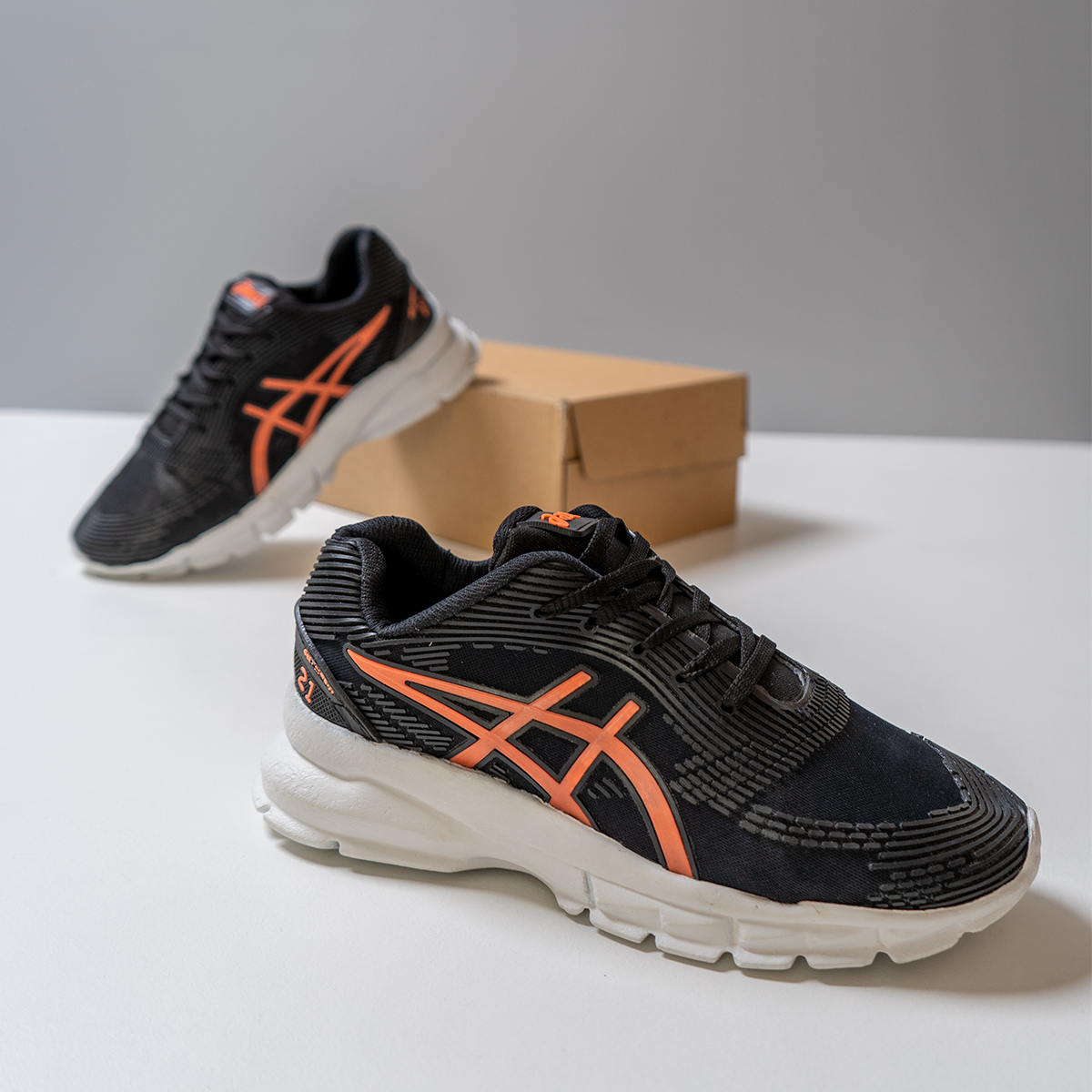 کفش ورزشی اسیکس مردانه مشکی مدل JAVER