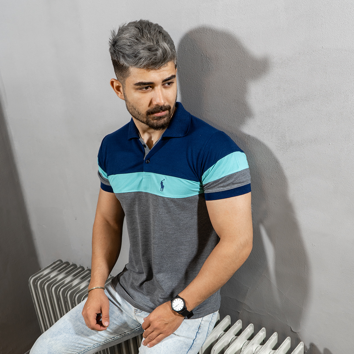 تيشرت مردانه رنگ طوسي سرمه اي مدل chian