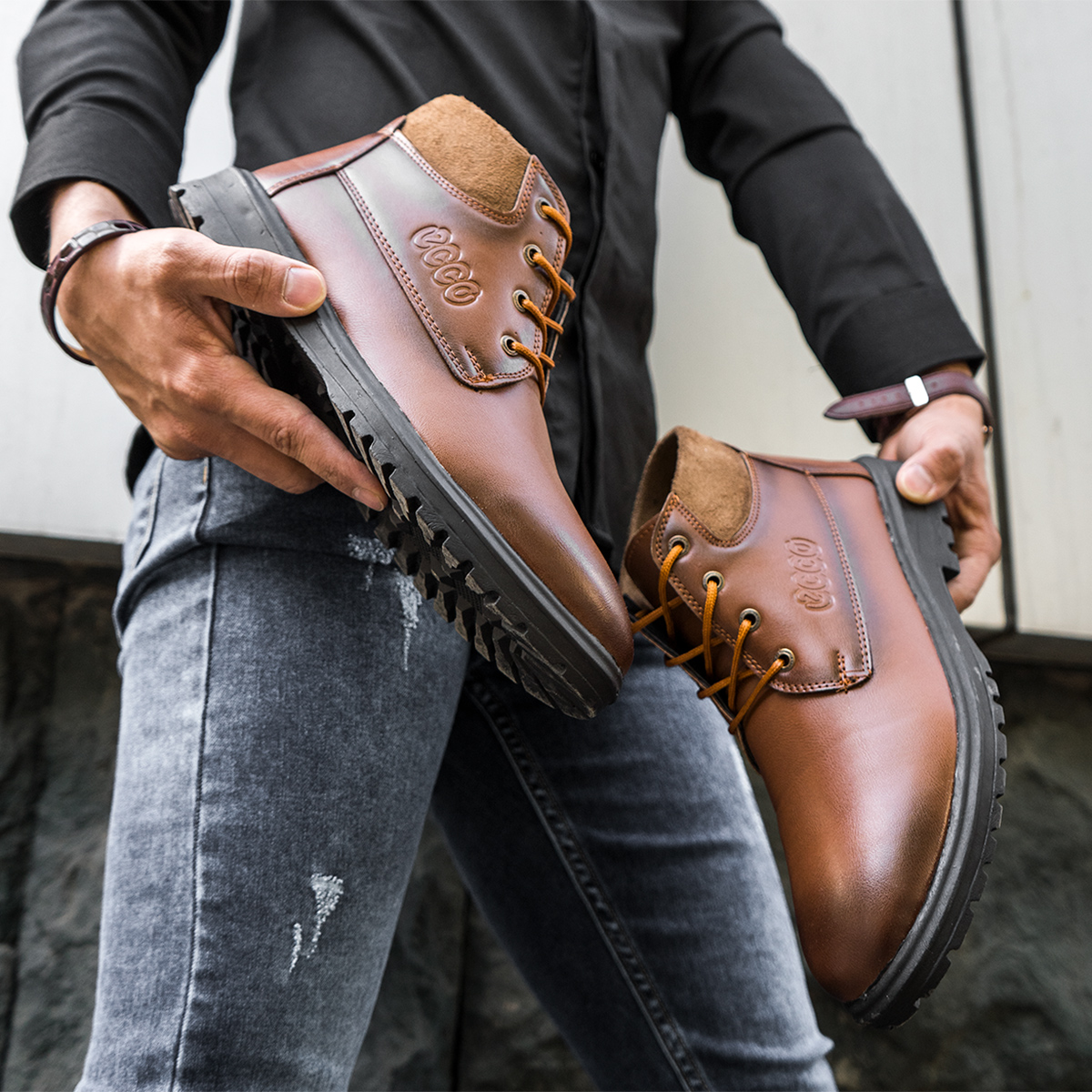 نیم بوت مردانه COCO عسلی مدلEmano