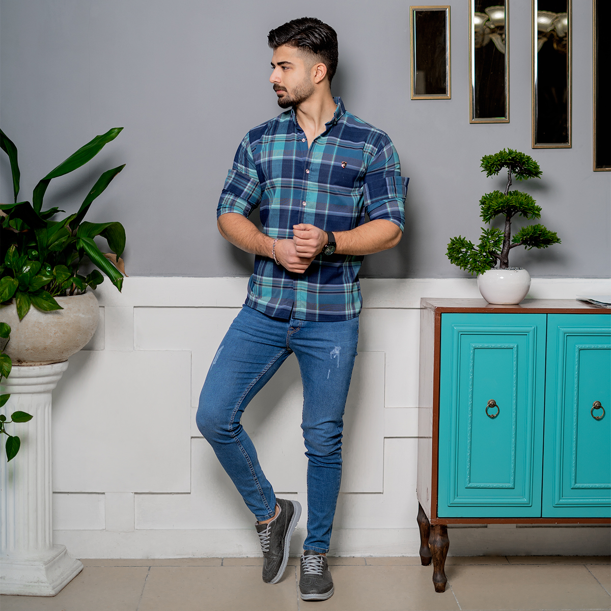 پیراهن مردانه آبی سرمه ای مدل himo