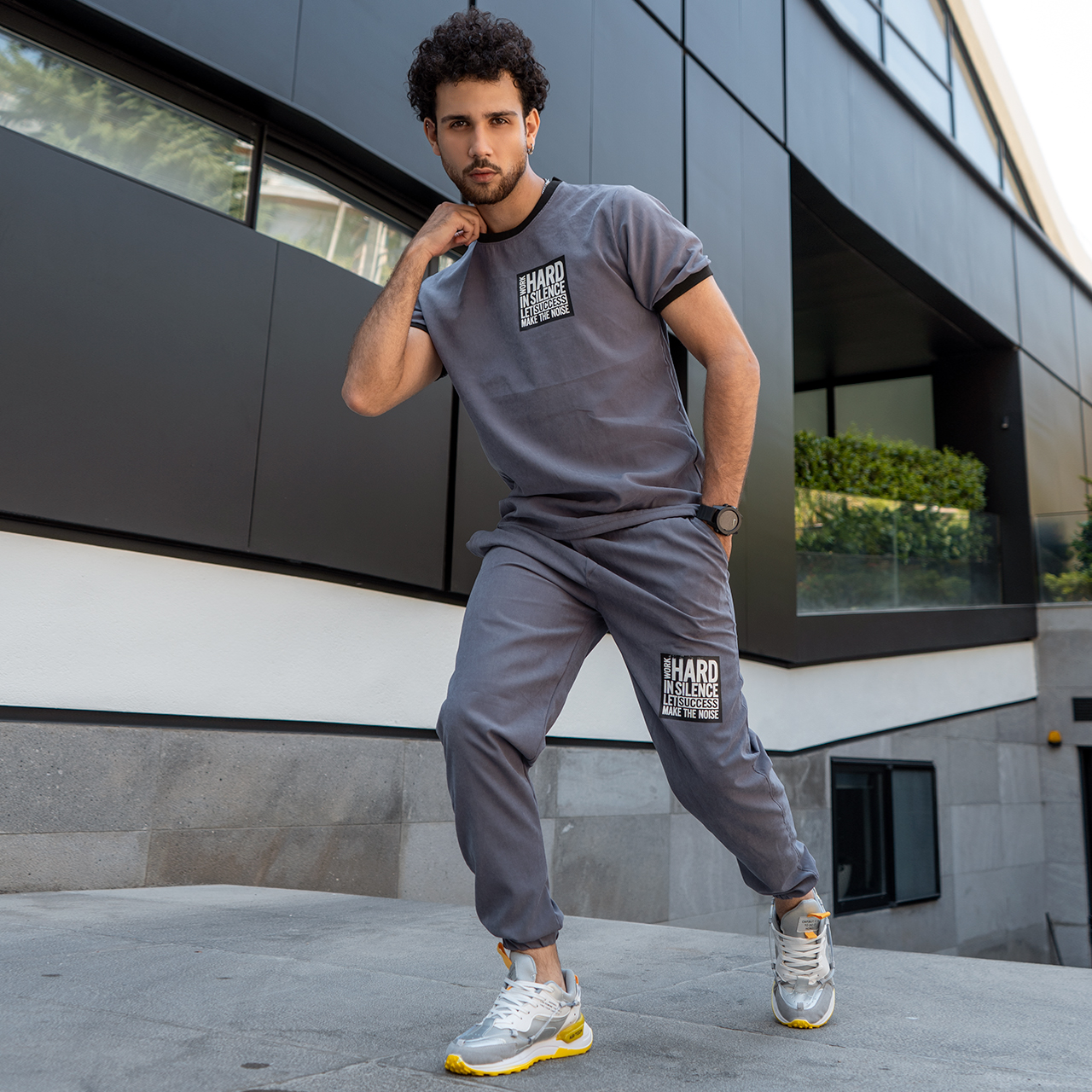 ست تیشرت شلوار مردانه طوسی مدل Lota