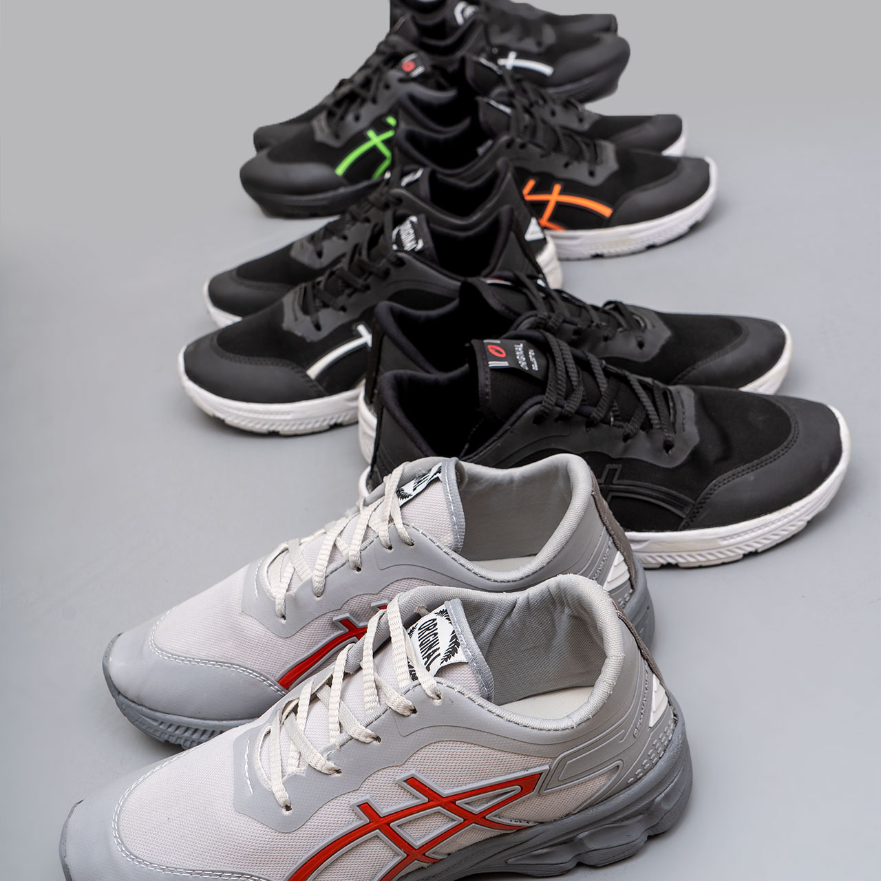 کفش ورزشی مشکی سفید زیره سفیدمردانه مدل Rail