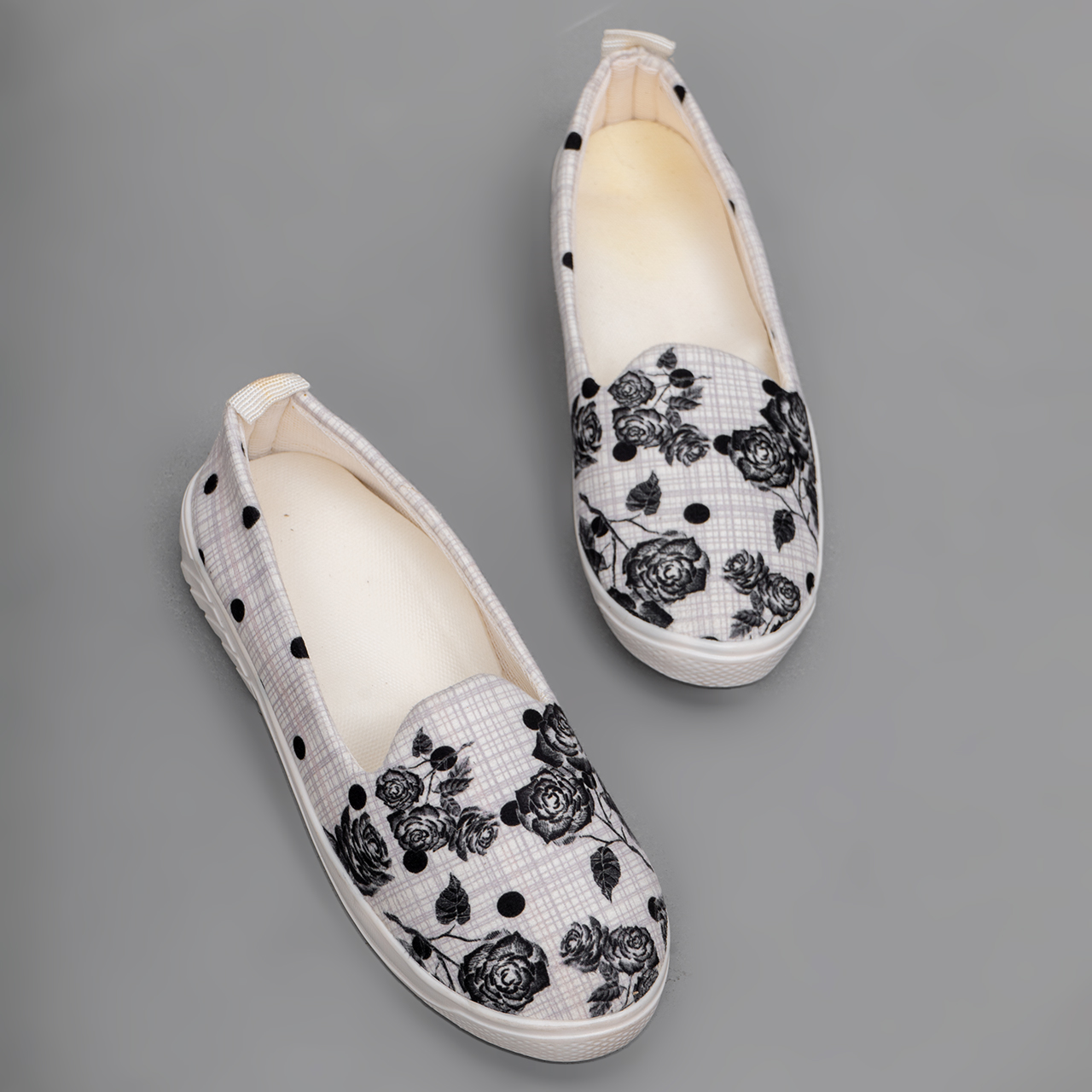 کفش تخت زنانه سفید مدل X251