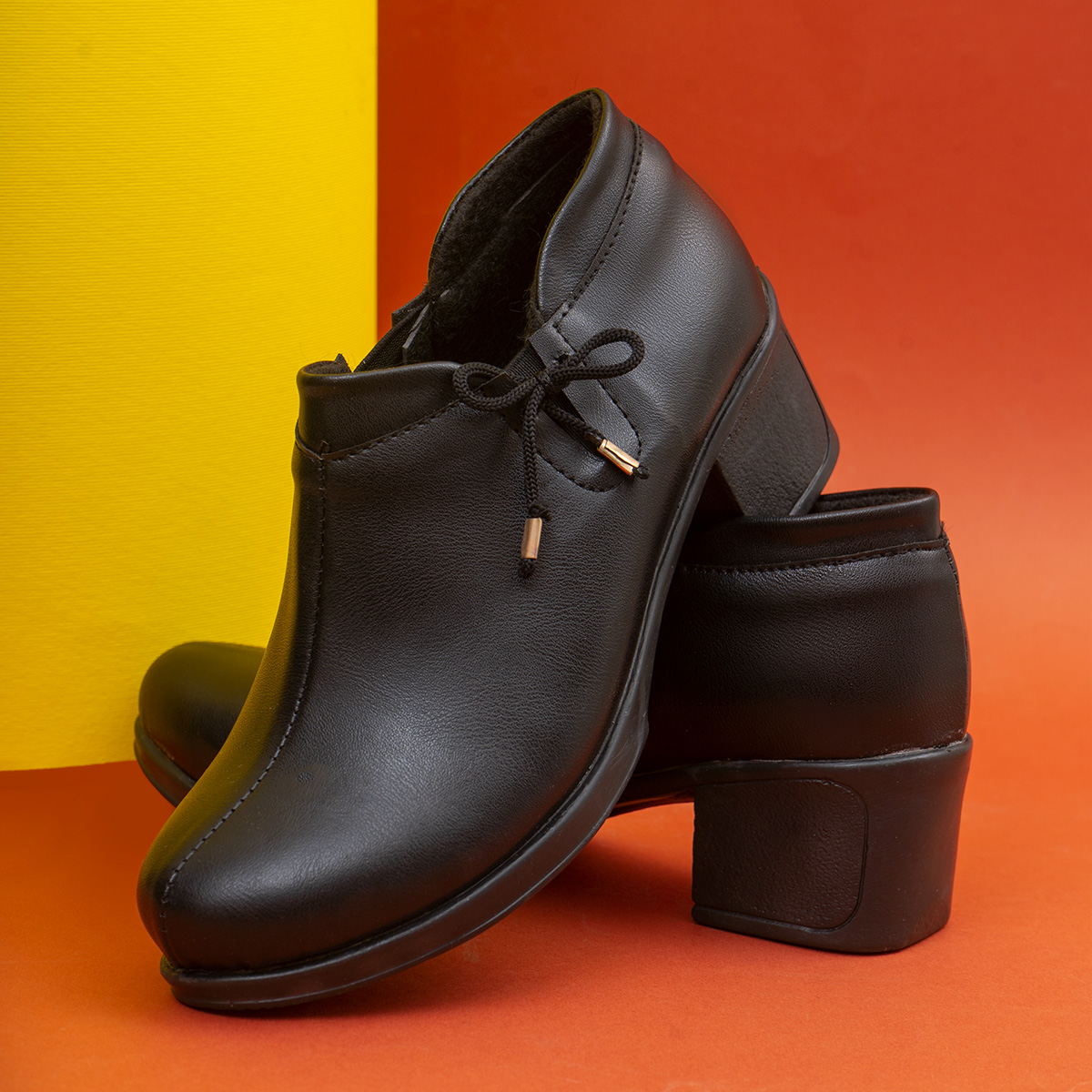 کفش زنانه بندی مشکی مدل Behnaz