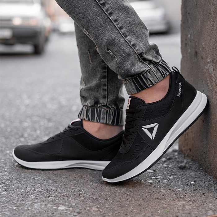 کفش ورزشی مردانه مشکی ریبوک مدل Arsha