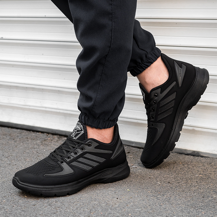 کفش ورزشی Adidas مردانه مشکی مدل ETKA