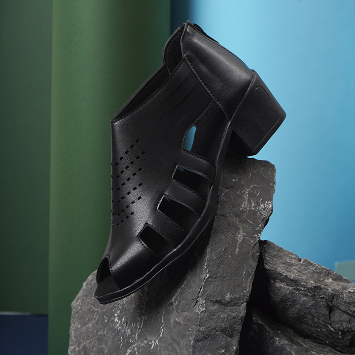 صندل زنانه مشکی مدل serena