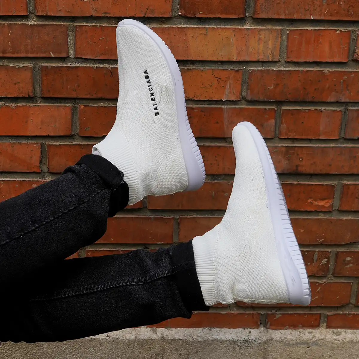 کفش Balenciaga مردانه سفید مدل B66