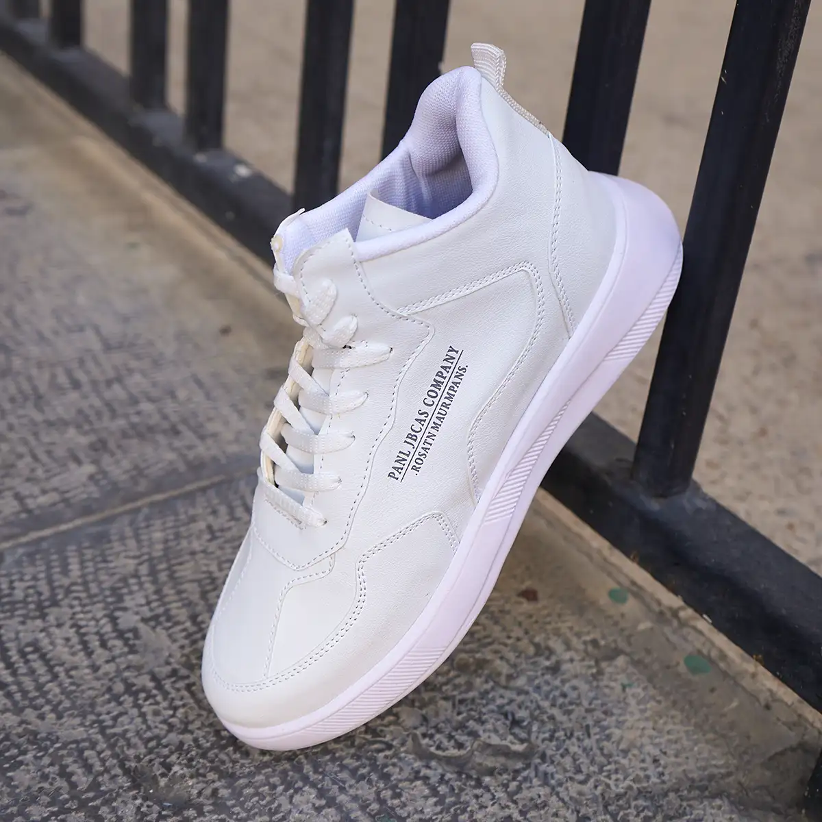 کفش تخت ساقدار سفید مردانه مدل Anatomic