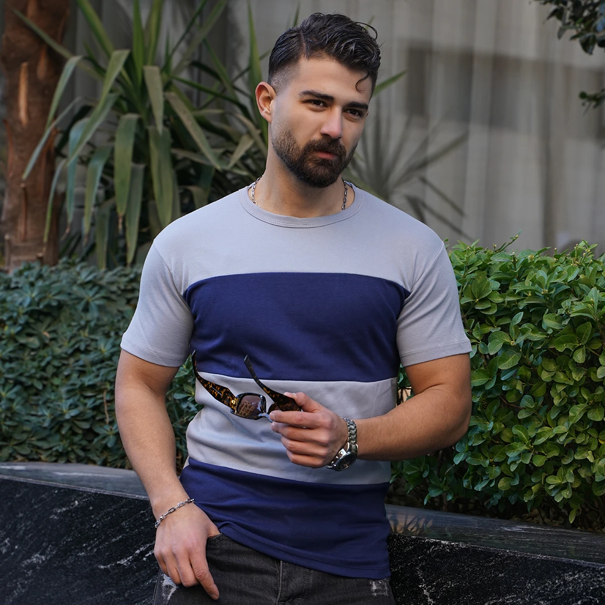 تیشرت مردانه طوسی سرمه ای مدل Dayar