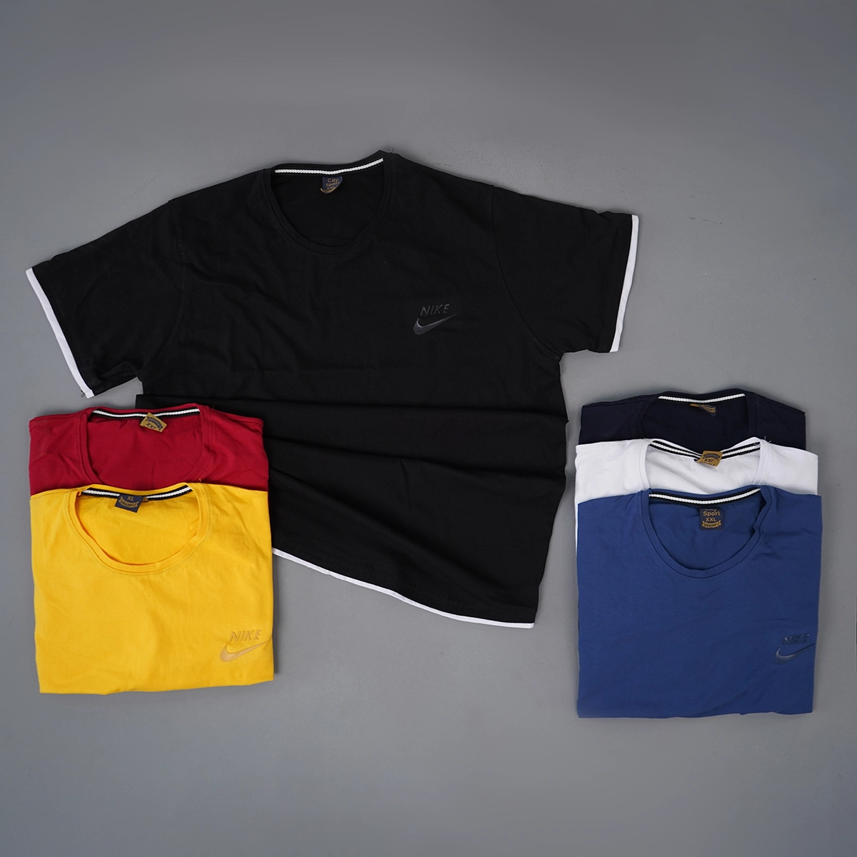 تیشرت یقه گرد مشکی مردانه مدل kamyar