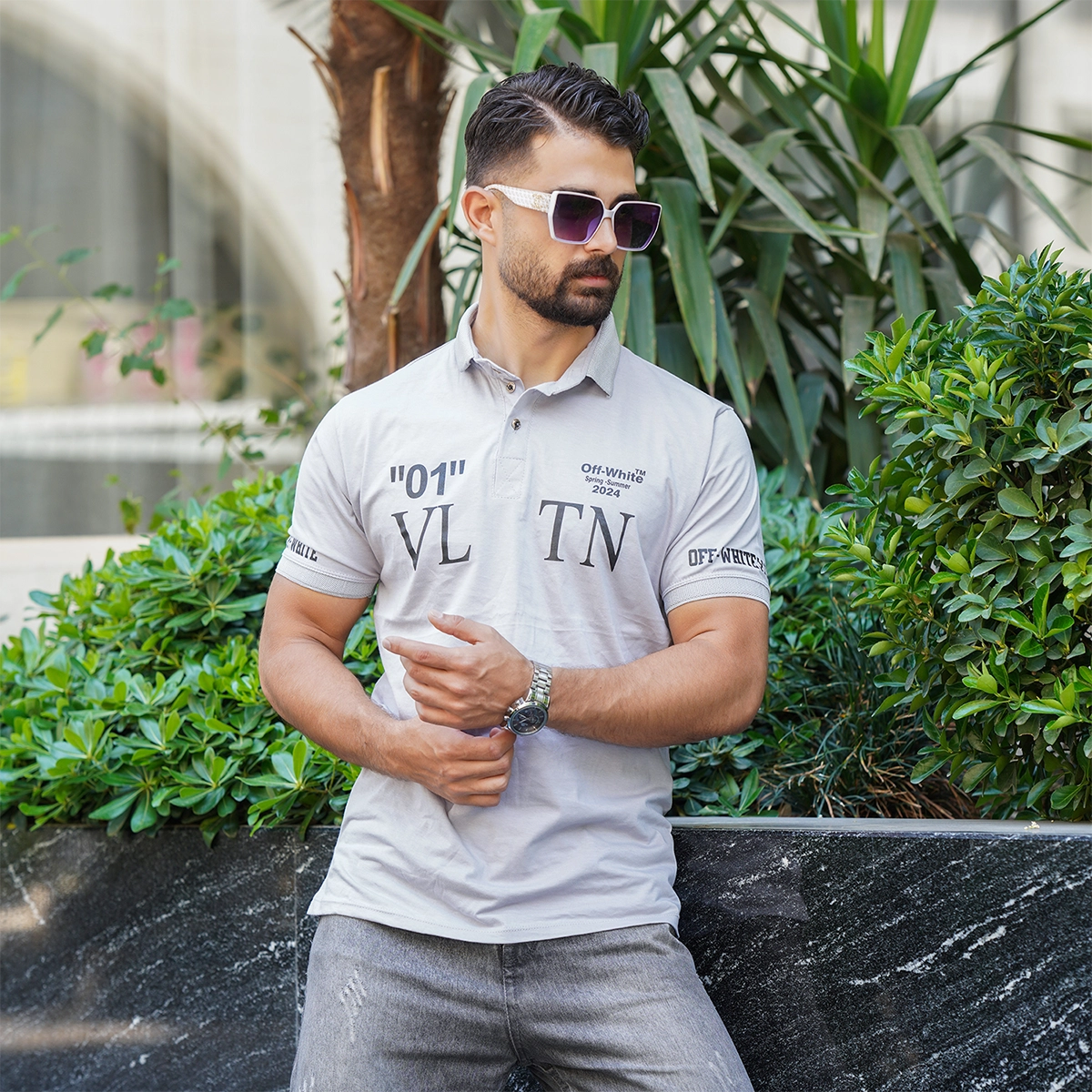 تیشرت مردانه طوسی مدل 01-LV