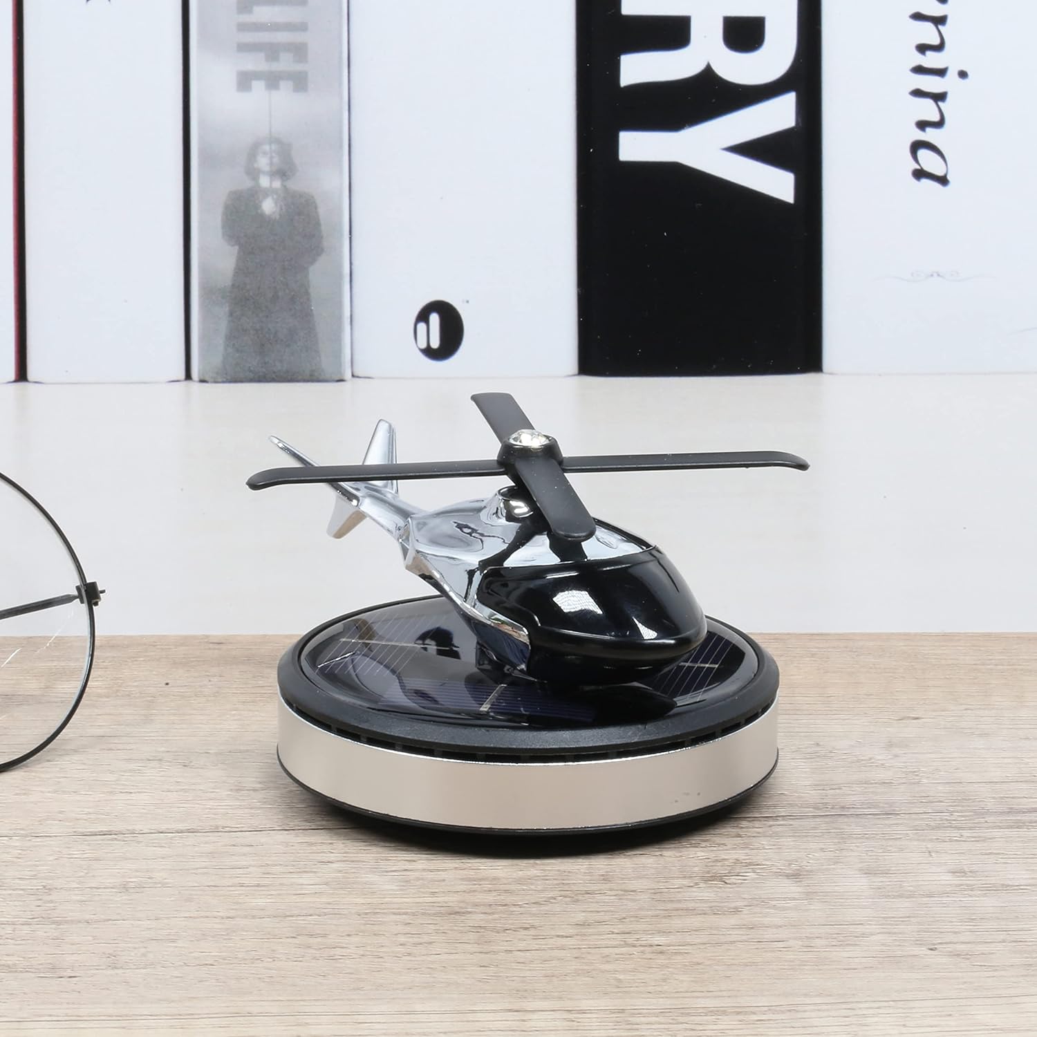 خوشبو کننده طرح هلیکوپتر